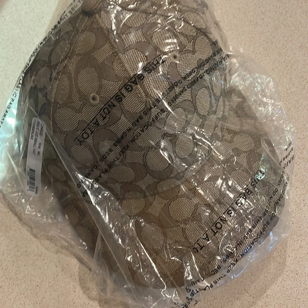 New COACH Signature Jacquard Baseball Hat Khaki Brown sale Authentic hat - Picture 4 of 13